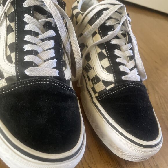 Vans Suede And Canvas Old Skool Classic Black Checkerboard Lace Up Shoes Men’s 7 - Picture 10 of 14
